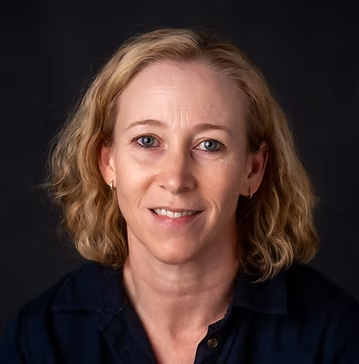 Isobel Neve — Integrative Counsellor & Breathwork Coach